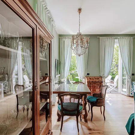 65 - The House Of Travelers Appartement